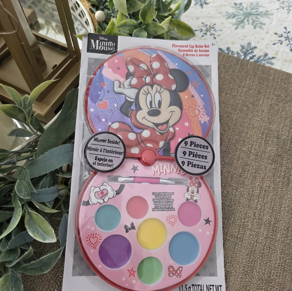Disney Minnie Mouse Kids Makeup Set - Pink and Purple